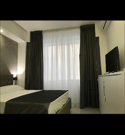Napoli Via Toledo Bed & Breakfast Dış mekan fotoğraf