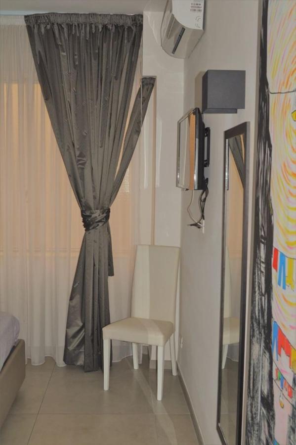 Napoli Via Toledo Bed & Breakfast Dış mekan fotoğraf